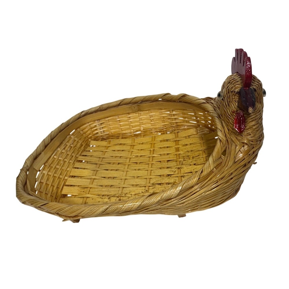 Vintage Woven Wicker Chicken Basket Farmhouse Hen Egg Holder Tan Red, butter mom